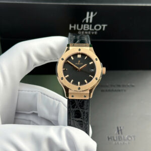 Hublot Classic Fusion King Gold Black Dial Women's Replica Watch 33mm (1)