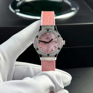 Hublot Classic Fusion Lady Pink Mother Of Pearl Dial Bezel Diamonds 33mm (1)