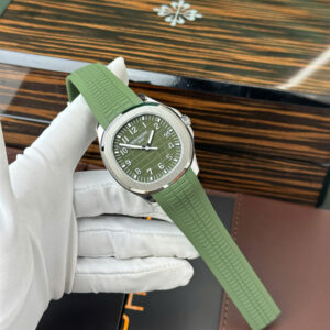 Patek Philippe Aquanaut 5168 Green Dial Refined Full Options Replica Watches 42mm (1)