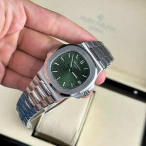 Patek Philippe Nautilus 5711 Green Dial Replica Watches 3K Factory 40mm (1)